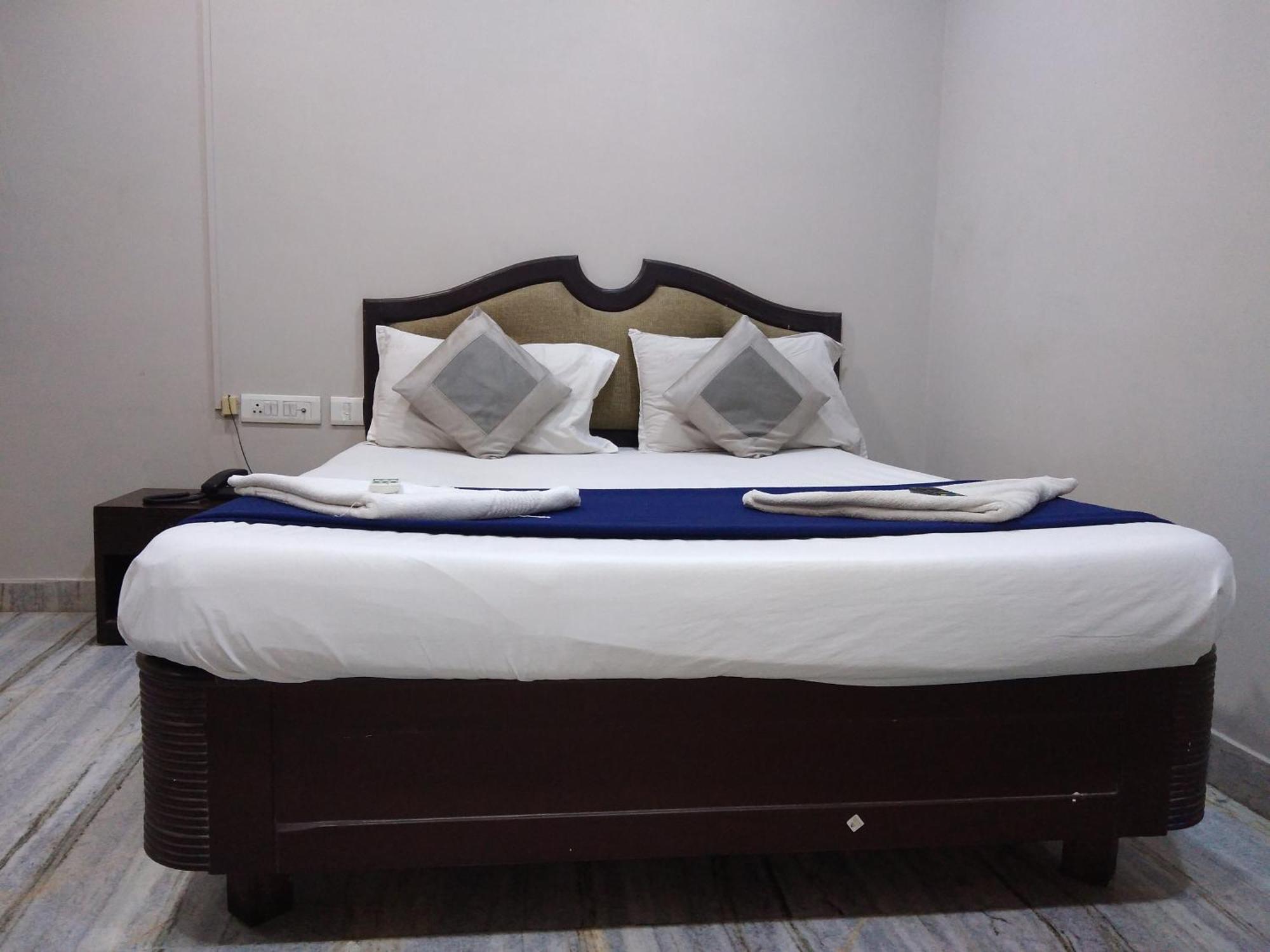 Hotel Grand Tower Čennai Pokoj fotografie